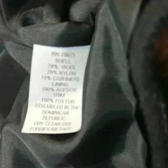 Albert Nipon Long Coat - Picture 2 of 6